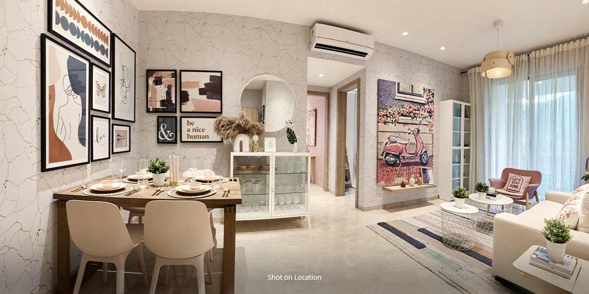 Hiranandani Woodspring Living Space